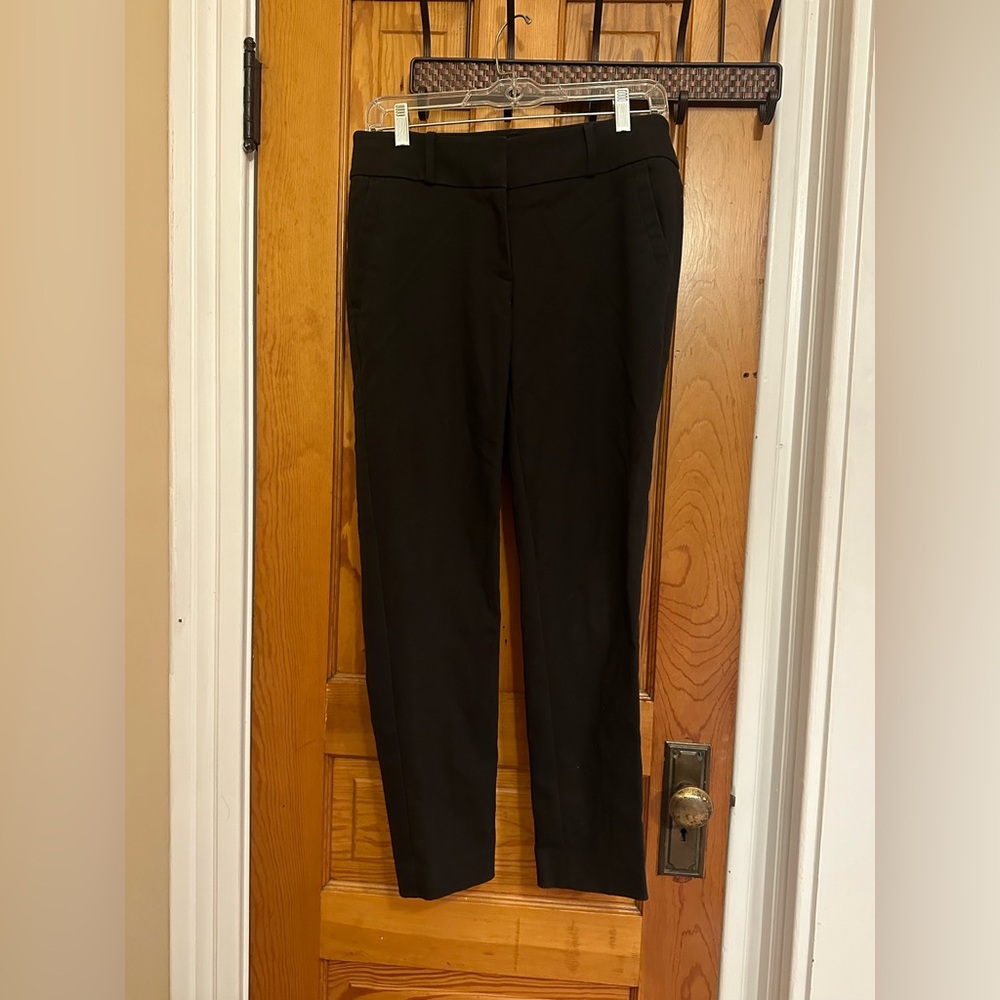 Loft black pants. Size 2. Julie style. Skinny fit. Perfect for the office.